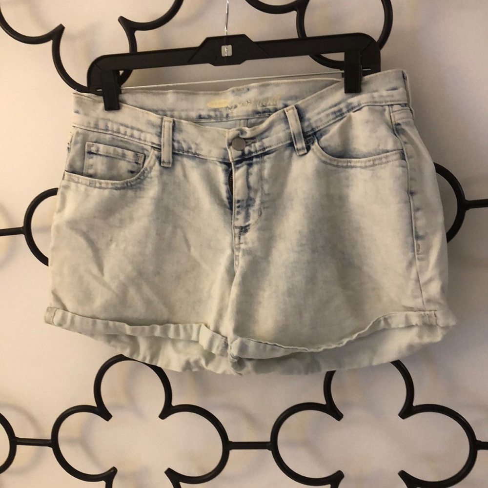 Old Navy Boyfriend Denim Shorts